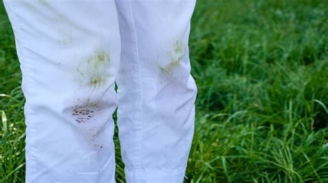 grasvlekken verwijderen uit witte kleding|vlekken verwijderen kleding.